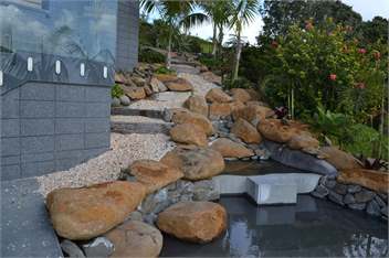 Exclusive Sunshine Suite - Cable Bay