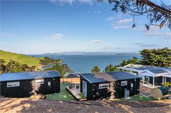 Woodside Bay Chalets1 - Waiheke Island