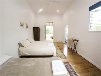Eden House - Historical Home - Cairns