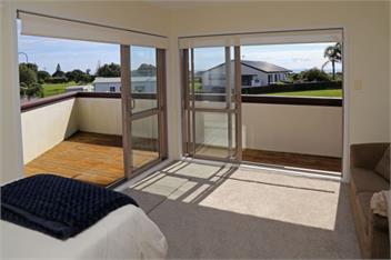 KBHH - Executive Harbour Views - WALK1 - Ohope