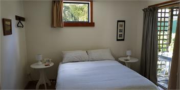 Studio Apartment - Golden Bay