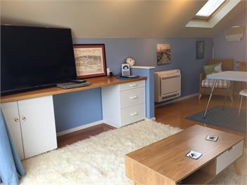 Beach Bach Apartment - North Canterbury