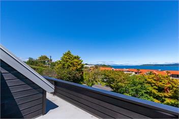 Lake Terrace Lockwood - Cross the road to the lake! - Taupo