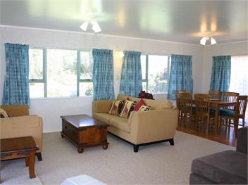 Waihi Getaway (Bachcare) - Waihi Beach