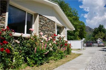 Alchemy Cottage (Bachcare) - Arrowtown