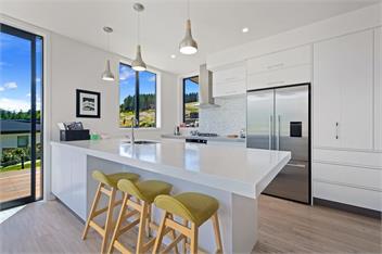 Karearea Views (Bachcare) - Wanaka