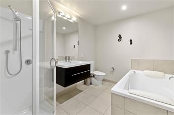 Lake View Bliss (Bachcare) - Acacia Bay