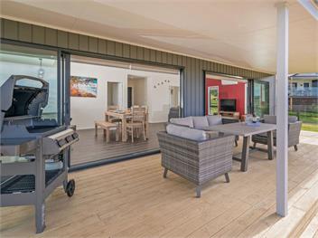 Peace and Paradise (Bachcare) - Whitianga