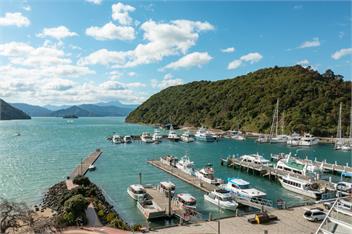 Oxley's two bedroom APT - Picton