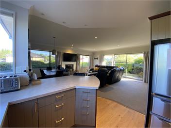 Oasis on irishman - Twizel 