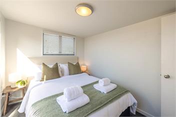 OCEAN BREEZE COTTAGE - Coast & Country - Waiheke Island