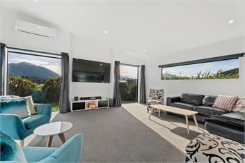 Casa Central (Bachcare) - Wanaka