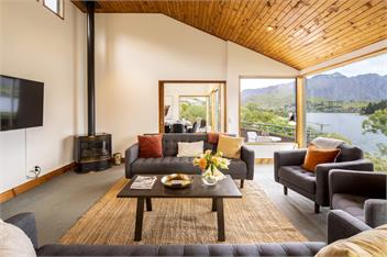 Tahuna Lakeside | Central location + Great for groups - Queenstown