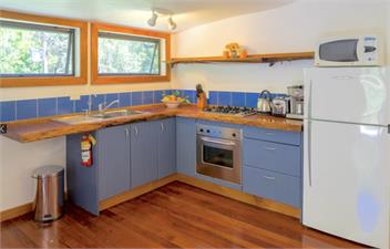 Takou River Cottage - chic, cosy and romantic cottage - Kerikeri