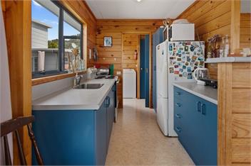 Bay View Bach (Bachcare) - Waipu