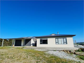 Island Bush Farmstay - Tokanui