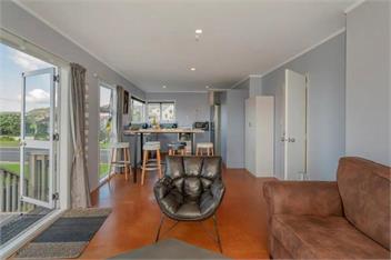 Apartment - Across the Road to the Beach - Whitianga