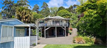 Paradise in Wainui - Wainui