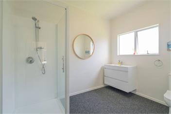 Apartment - Across the Road to the Beach - Whitianga