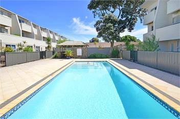 Riverside Oasis - Auckland