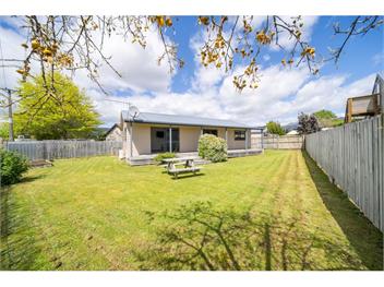 Cosy Lakeside (Bachcare) - Manapouri