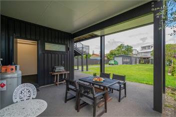 Hosts on the Coast Jewel on Jackman - Whitianga