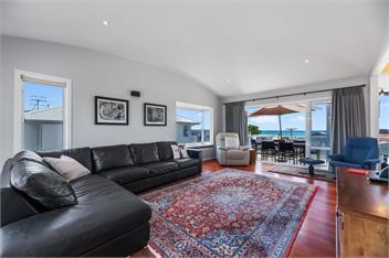 Sea Shells By The Shaw (Bachcare) - Waihi Beach