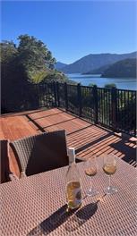 Kenepuru - Great Deck view and Easy Access to Secluded Beach - Marlborough Sounds