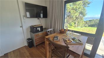 Hosts on the Coast Fernhaven Cabin - Whitianga