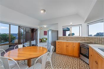 Beachfront Landing (Bachcare) - Pauanui