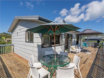 Sunseekers Bach (Bachcare) - Coromandel