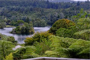 Pohutukawa Lake House- Lake Tarawera - Rotorua
