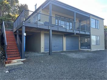 Lake Brunner Road - Lichen Lodge - West Coast