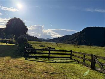 Waimanu Guest House - 