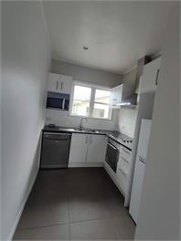 7 Beds including 4 Double Beds, 1 Single Bed, 2 Double Sofa Beds House A -