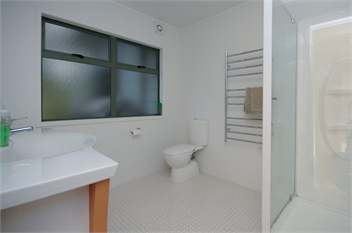 Oakura Beachfront, wifi & kayaks - Oakura Bay