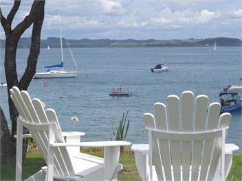 Beach Escape - Tapeka Beach Bach - Russell