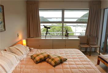 Sounds View 304 - Picton
