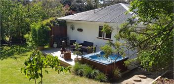 Hakakino Studio - Masterton