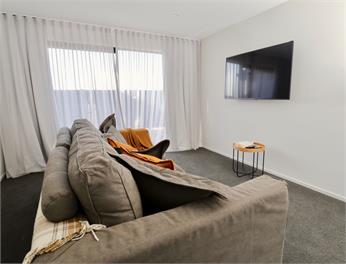 Lake House (Bachcare) - Te Anau
