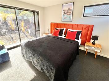 Award Winning Lake & Mountain Panorama - St Arnaud