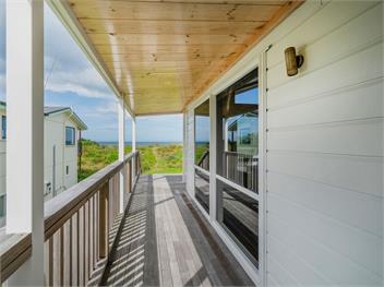 Ocean Beach Beauty (Bachcare) - Tairua