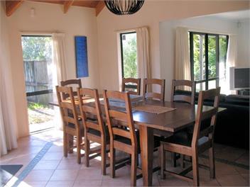 Family Fun on Karaka - Richardsons - Whitianga