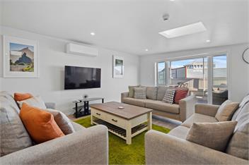 The Butchers Loft (Bachcare) - Martinborough
