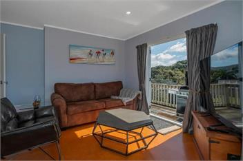 Apartment - Across the Road to the Beach - Whitianga
