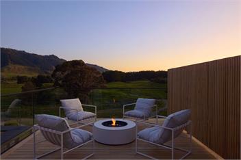 Blackwood Luxury Hideaway - Te Horo