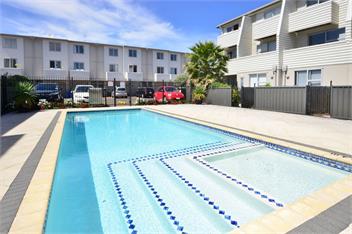 Riverside Oasis - Auckland