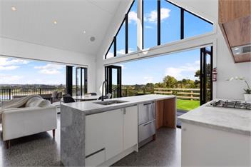 Estuary Views (Bachcare) - Auckland