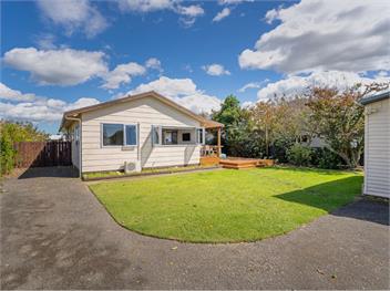 Seaside Retreat (Bachcare) - Whitianga