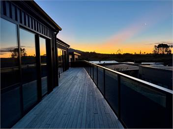 Sunset Stay (Bachcare) - Raglan